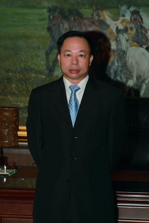 广东蜜桃视频网站入口精工建材有限公司董事长、总经理 叶荣恒先生.jpg