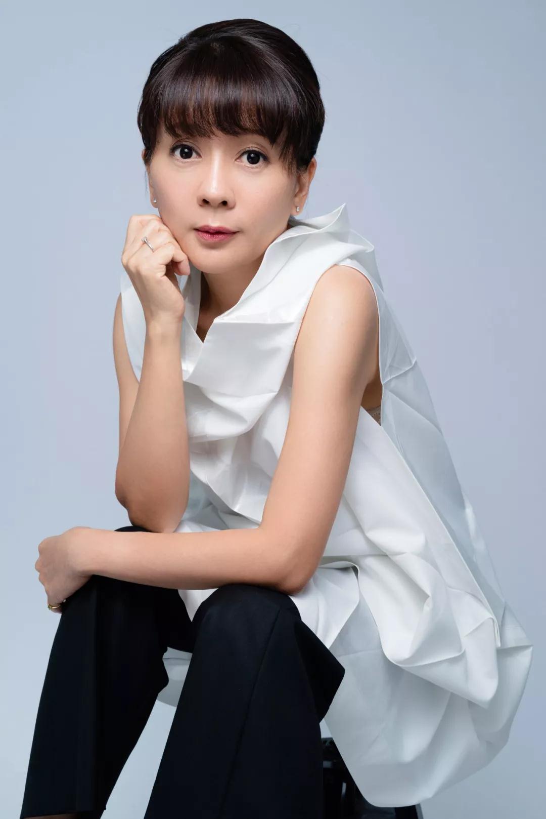 台湾软装女神傅琼慧与约定在蜜桃视频网站入口馆